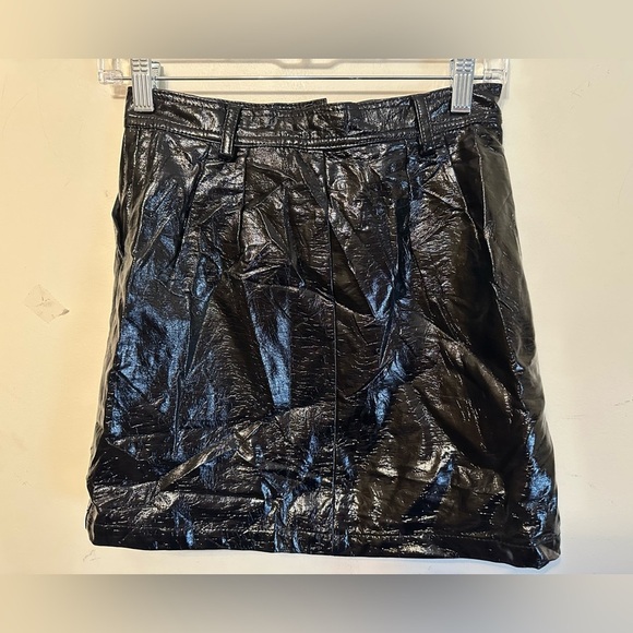 Silence + Noise Urban Outfitters NWT Black Mini Faux Leather Skirt Moto Small - Picture 5 of 5